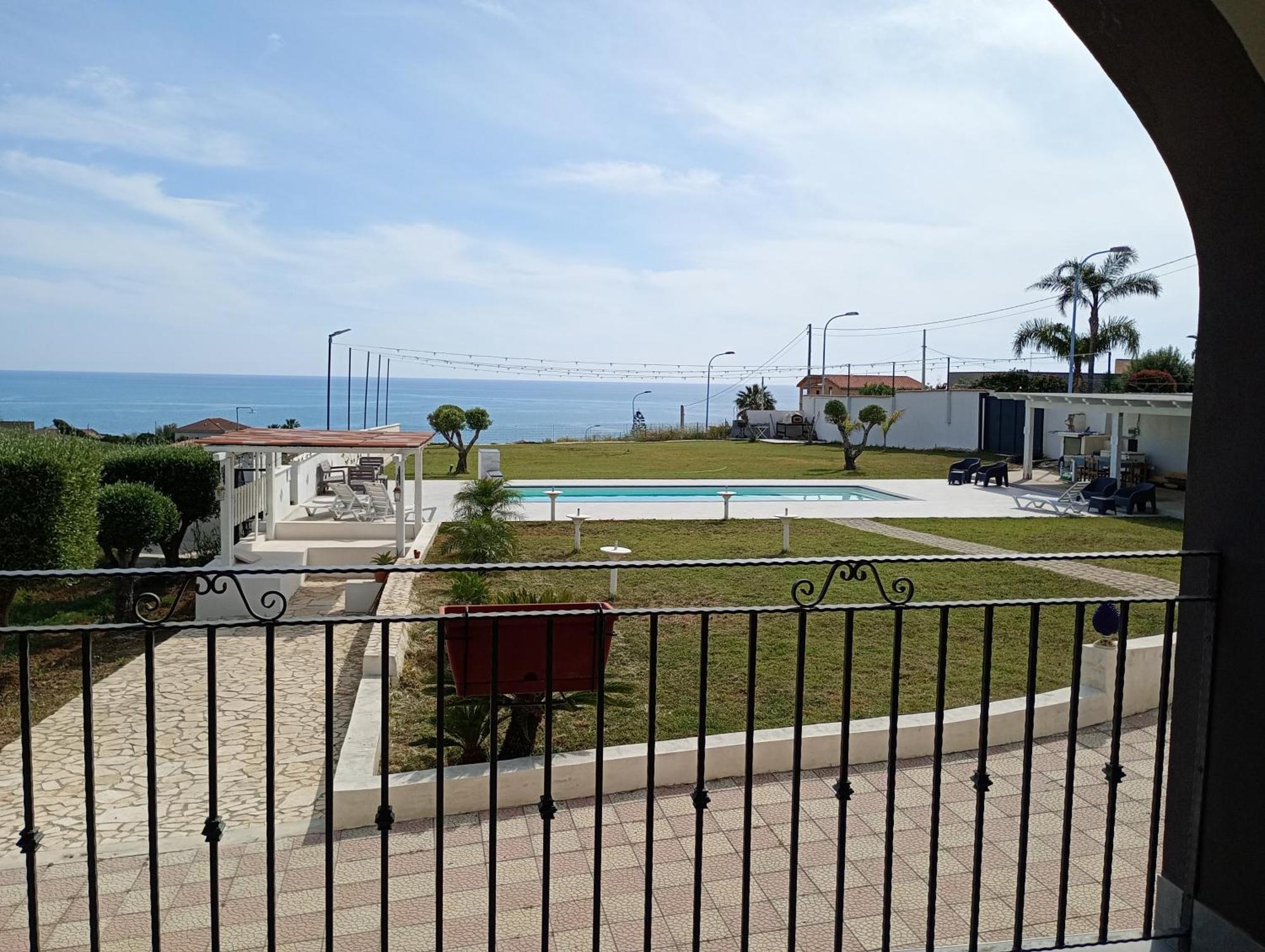 Deep Sea Residence Agrigento Buitenkant foto